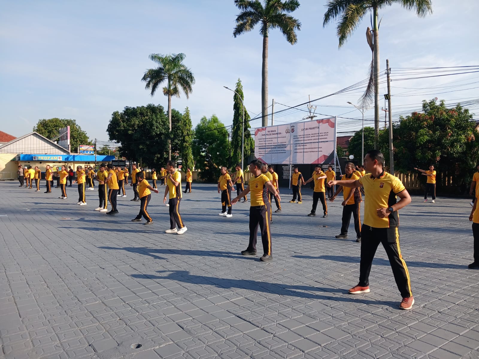 Jaga Fisik dan Soliditas, Polres Majalengka Gelar Olahraga Bersama