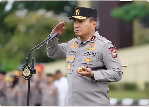 Kapolda Riau Copot Kapolsek dan Kanit Reskrim Buntut Demo Warga Soal Bandar Narkoba