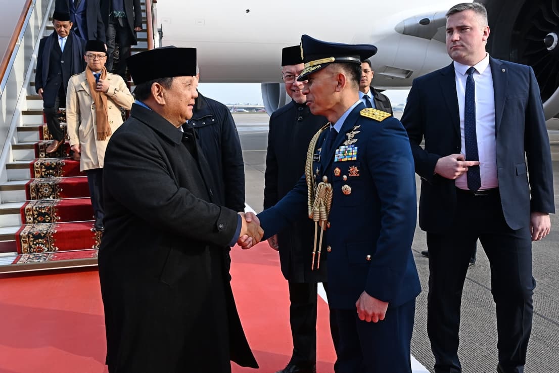 Presiden Prabowo Tiba di Moskow, Siap Bertemu Putin Bahas Energi dan Geopolitik