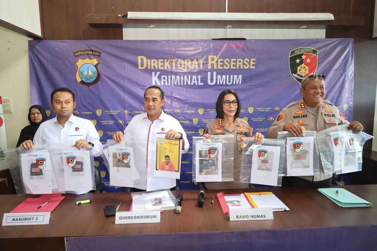Ditreskrimum Polda Kepri Ungkap Kasus Pembunuhan di Lingga, Residivis Pembunuhan Diamankan di Jawa Timur