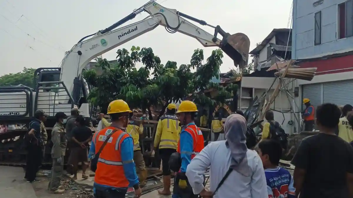 174 Bangunan Liar di Jalan Pasirkoja Bandung Dibongkar, Berdiri Puluhan Tahun di Atas Aset Milik Pemerintah Provinsi
