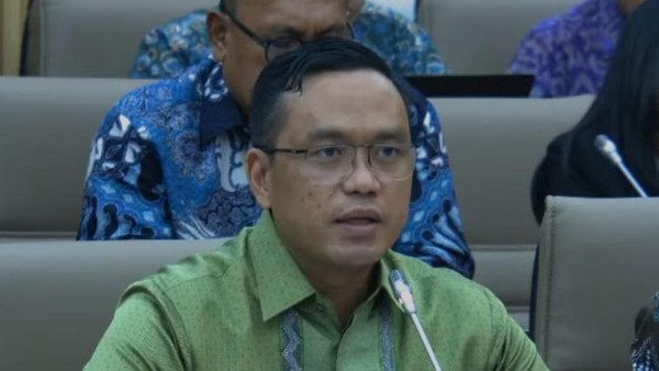 Setelah Dua Hari Jadi Sorotan, Bos Pertamina Akhirnya Buka Suara Soal Kenaikan Harga Pertamax