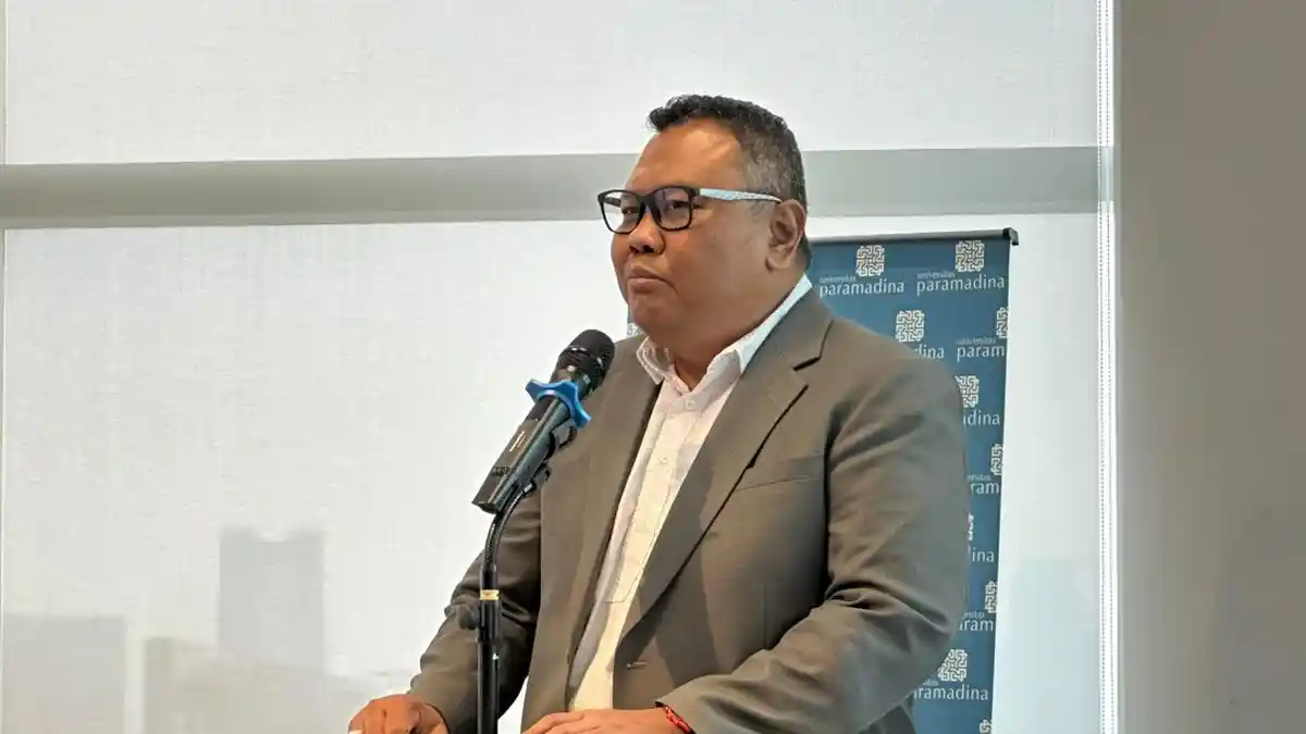 Hendri Satrio Kupas Akar Pemikiran Ekonomi Presiden Lewat Buku “Estafet Ideologi Sumitro ke Prabowo”