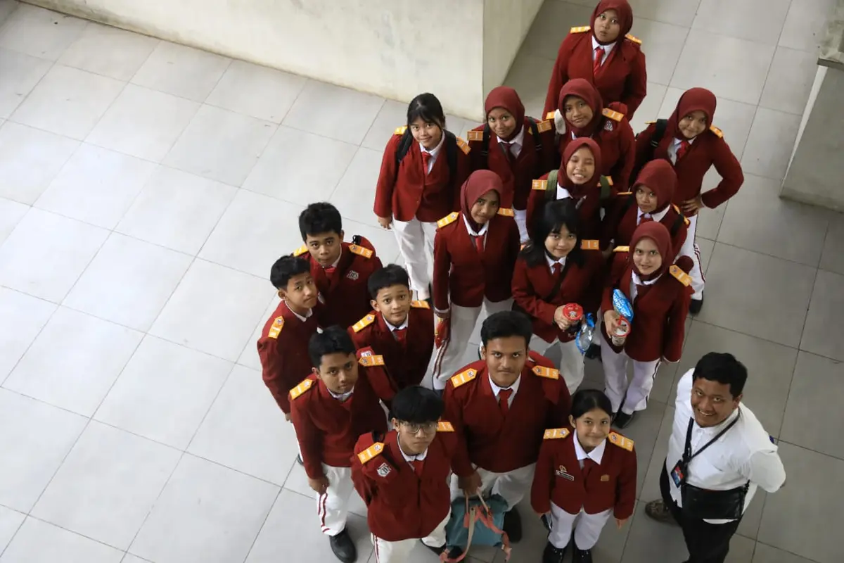 134 Karya Siswa Sekolah Rakyat Semarakkan Lomba Fotografi Awan Cerah 2026 di Taman Ismail Marzuki