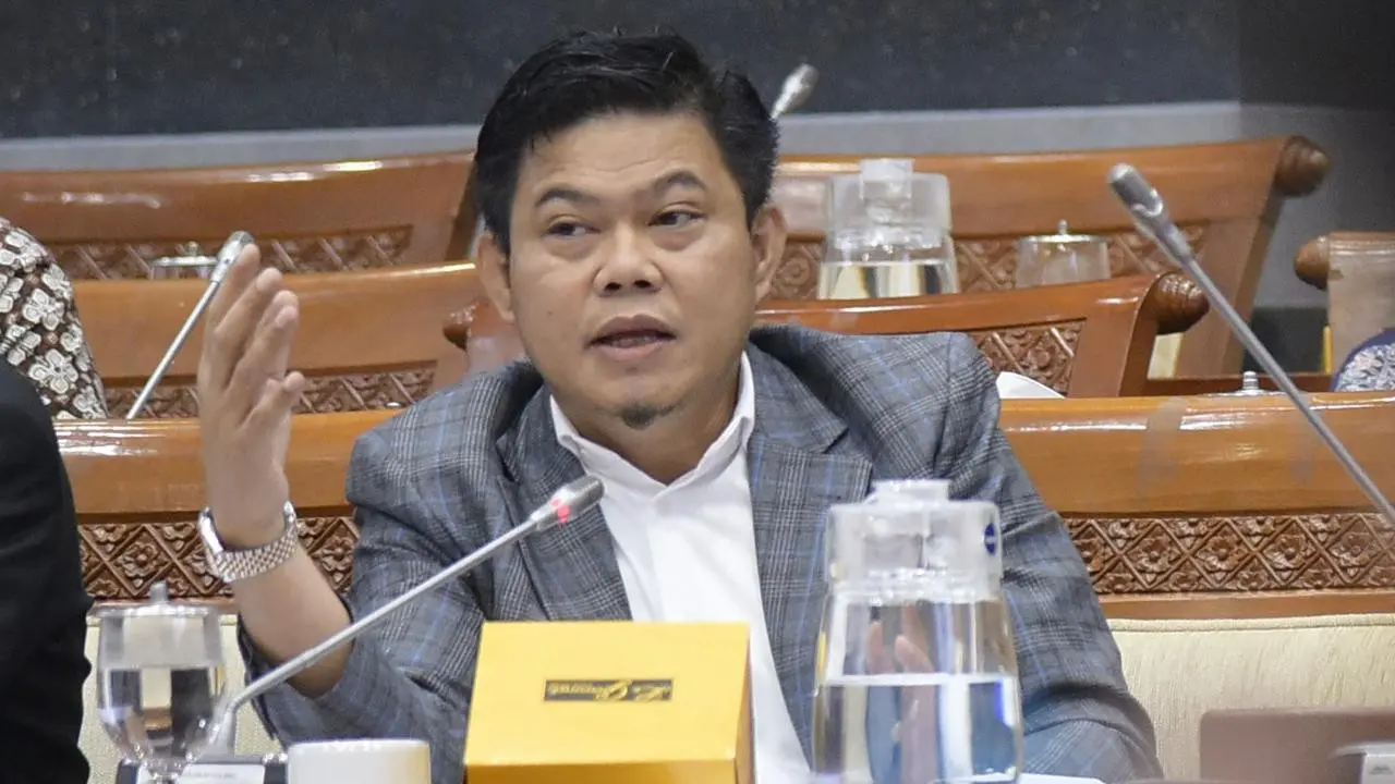 Anggota DPR Desak Operator Telekomunikasi Segera Jalankan Putusan MK Soal Sisa Kuota Internet