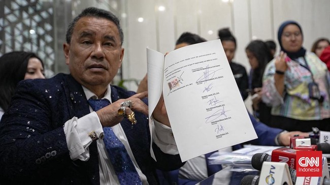 Hotman Paris Mundur sebagai Pengacara Eks Jampidsus Febrie Adriansyah