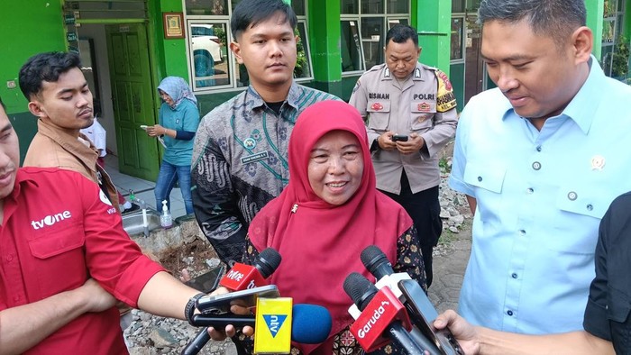 Kepala BGN Tampung Keluhan Kepala Sekolah SDN di Bogor Terkait Program Revitalisasi Sekolah