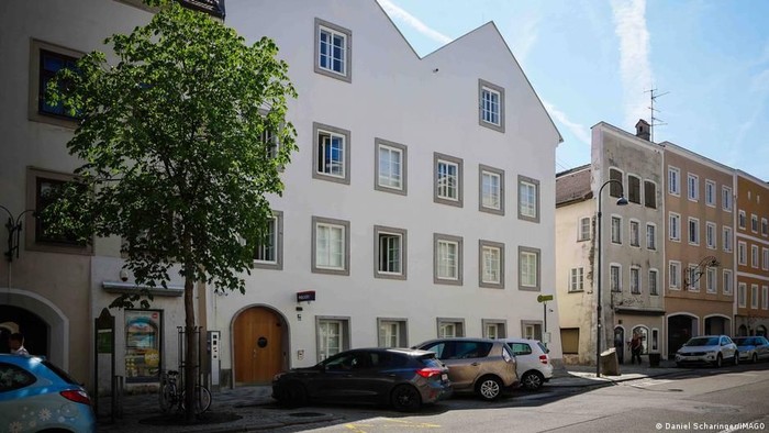 Kontroversi Austria Ubah Rumah Kelahiran Hitler Jadi Kantor Polisi