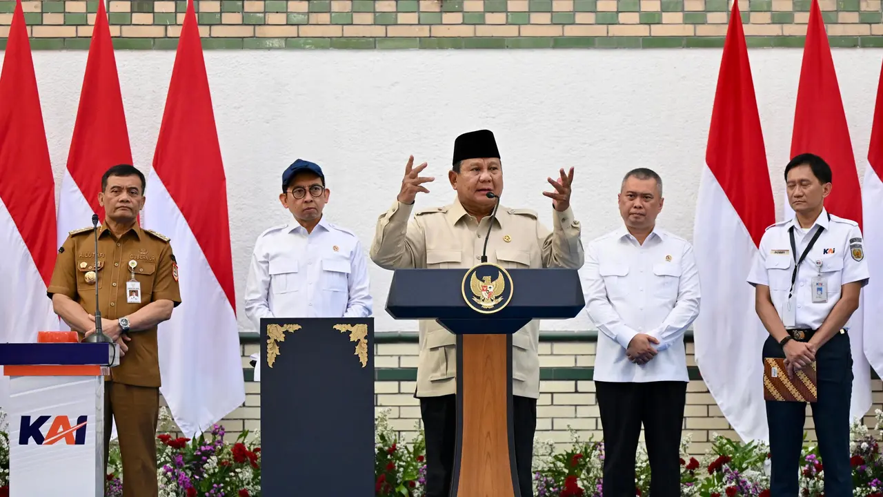 Prabowo Tegaskan Kereta Api Harus Tetap Menjangkau Kota-Kota Kecil demi Pemerataan Pembangunan