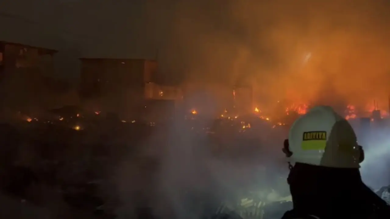 60 Rumah Terbakar di Muara Angke, Ratusan Warga Terdampak