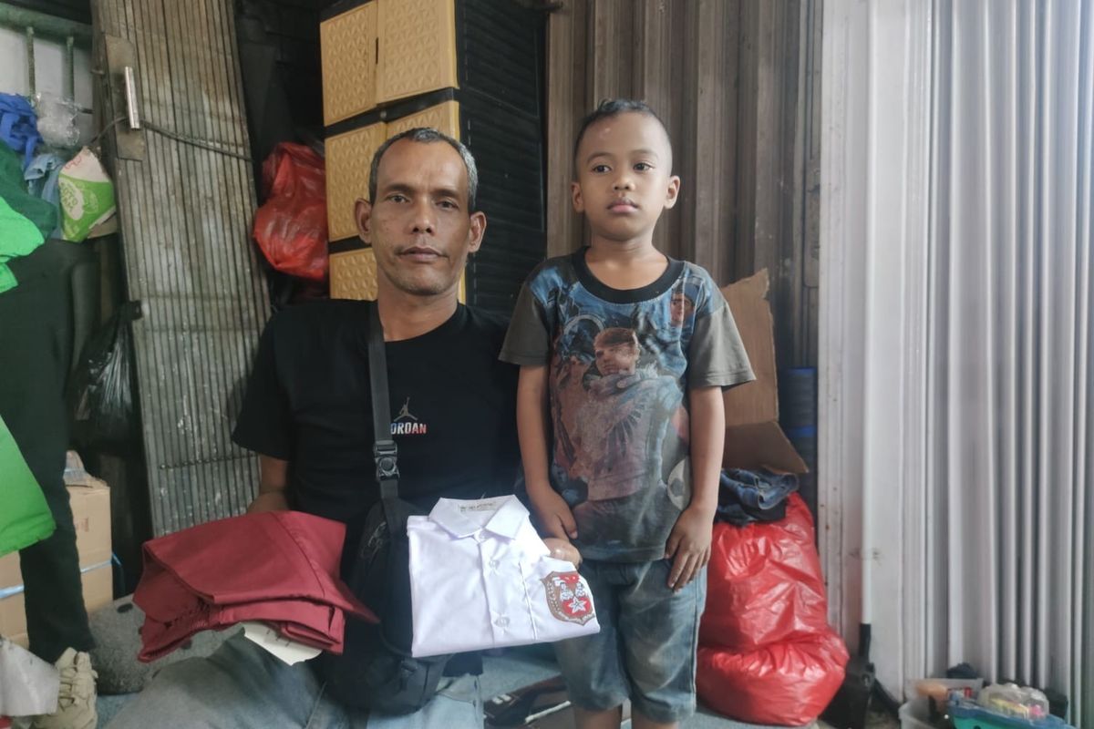 Happy Ending Awang, 3 Tahun Tidur di Minimarket, Kini Anaknya Bisa Sekolah