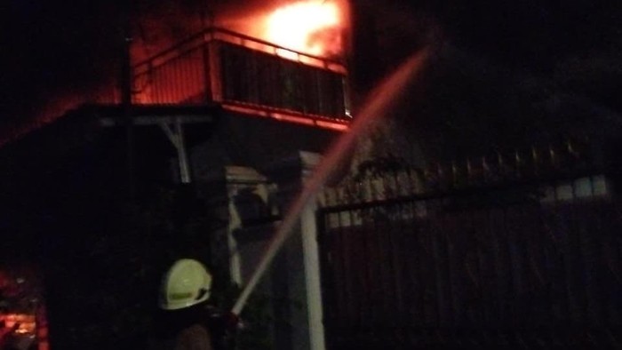 Kebakaran Kos di Tebet Tewaskan Empat Orang, Diduga Berawal dari Masalah Listrik