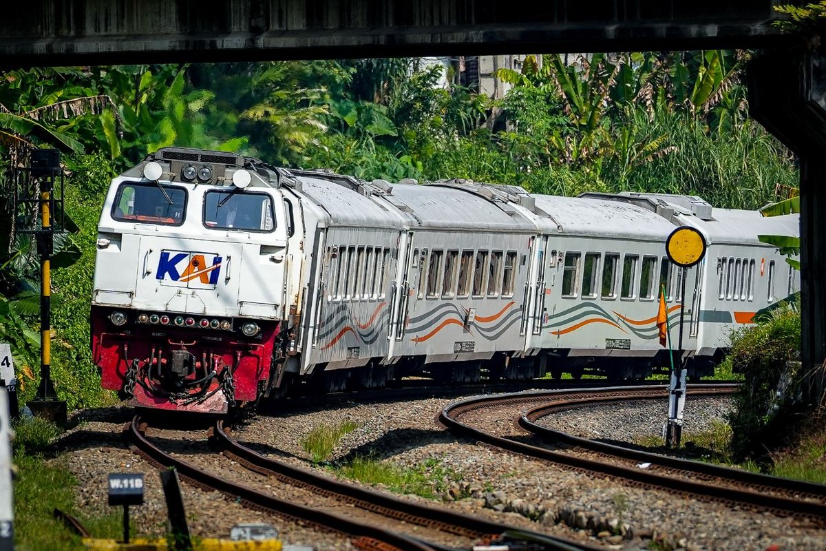Bandara Soetta Ditutup Sementara, KAI Yogyakarta Masih Operasikan KA Tambahan Hari Ini