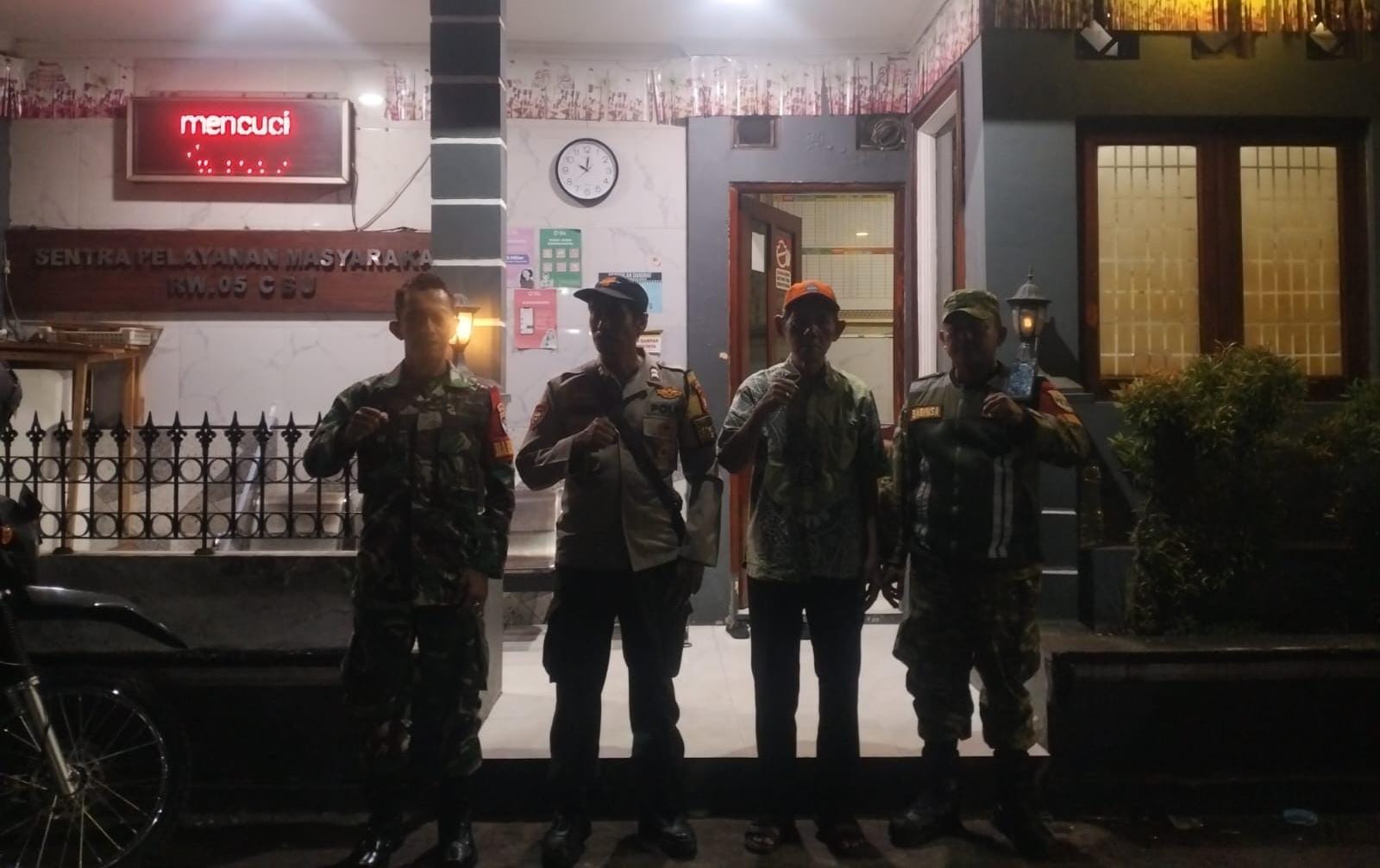 Koramil 01/Jatinegara Bersama Komduk Tingkatkan Kamtibmas, Antisipasi Tawuran dan Kenakalan Remaja