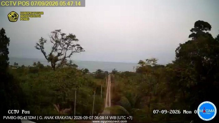 Kondisi Gunung Anak Krakatau Senin Pagi Usai Erupsi, Aktivitas Vulkanik Masih Tinggi
