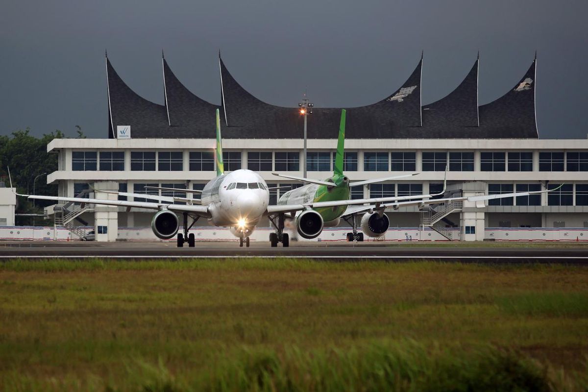 Penerbangan Rute Jakarta di Bandara Minangkabau Kembali Beroperasi Setelah Erupsi Anak Krakatau