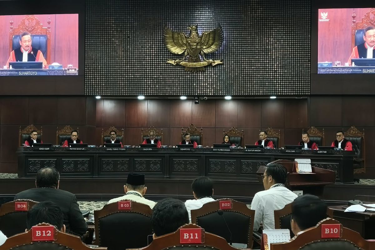 Sengketa Syarat Pendidikan Gibran di MK: Dugaan “Pasal Penyelundupan” hingga Pengakuan KPU