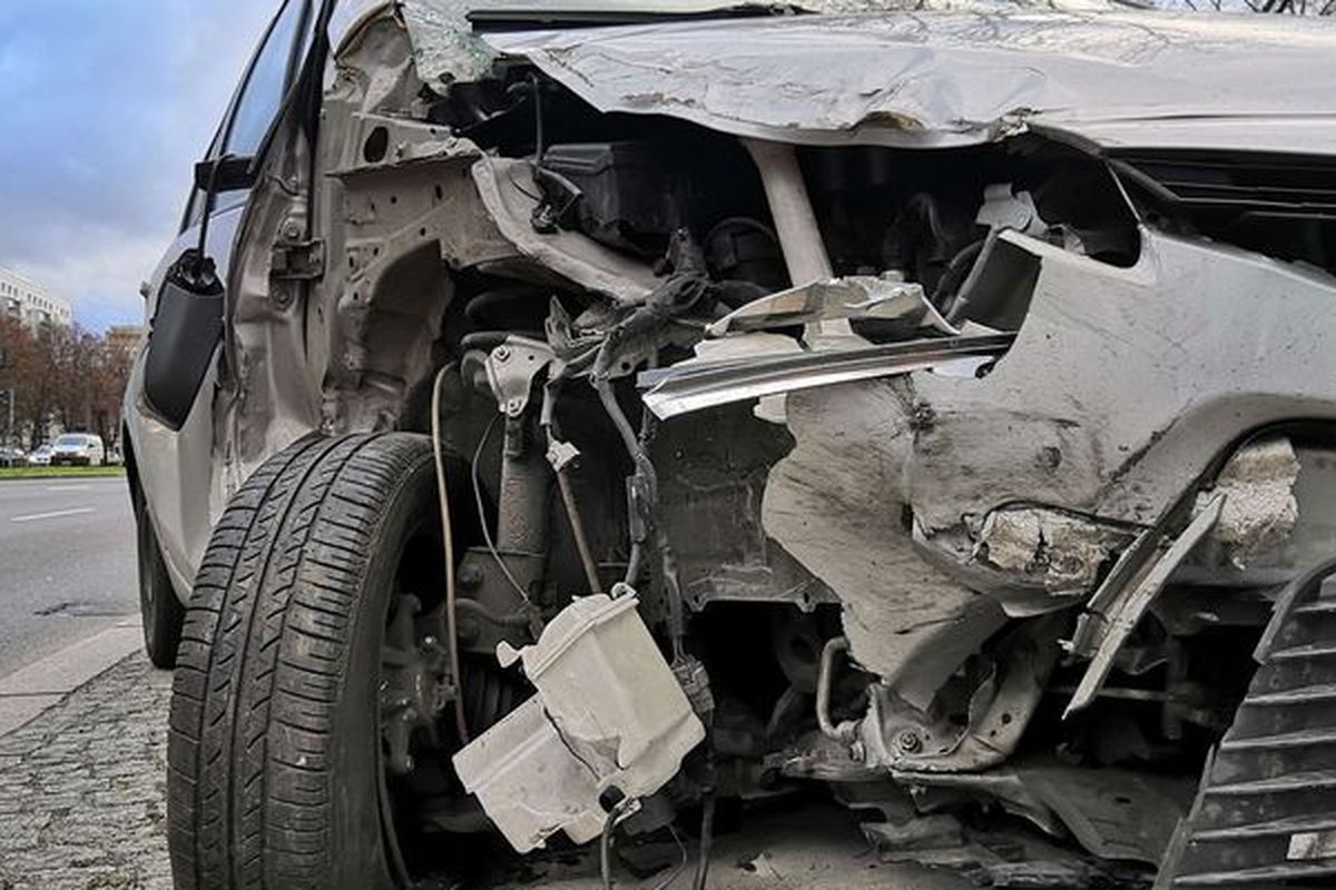 Innova Tabrak Motor di Bantul, Sopir Sempat Kabur hingga Diamankan Warga