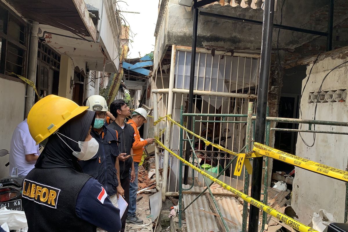 Ledakan di Kupang Segunting Surabaya Rusak 6 Rumah, 2 Warga Luka