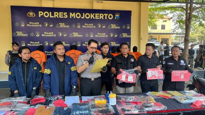 Pengedar Narkoba di Mojokerto Diduga Ranjau 250 Gram Sabu Menggunakan Tabung Sentrifus