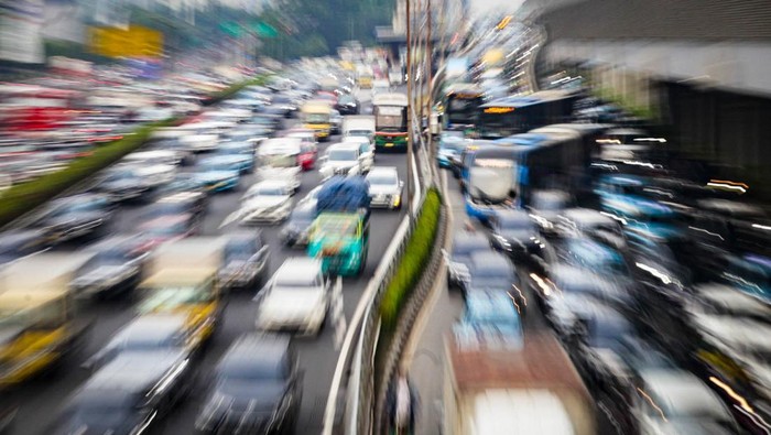 Titik-titik Kemacetan Lalu Lintas di Tol Arah Jakarta Senin Pagi